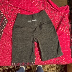 NWOT Alphalete Charcoal High-Waisted Shorts size small